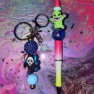 Spooky Scream Oogie Boogie Stitch Pen & Keychain Set